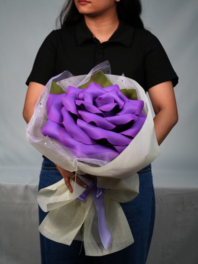 Giant Romantic Flower - Image 4
