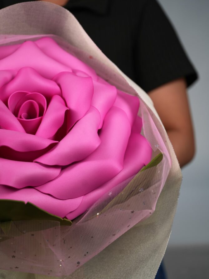 Giant Romantic Flower - Image 9